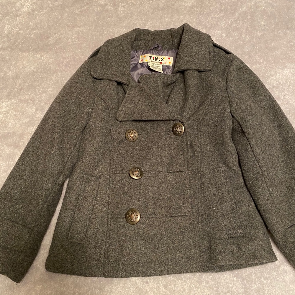 Little girl’s size 5/6 pea coat